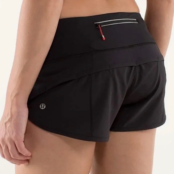lululemon athletica Pants - Lululemon Run: Speed Up Short 2.5" Size 8 Black With Inner Brief Back Zip Pocket